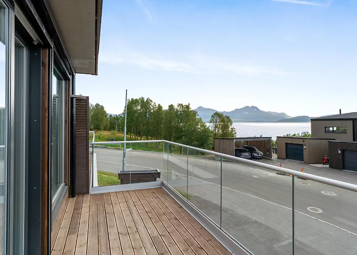 Arctic Homes - Nordic Experience Тромсё